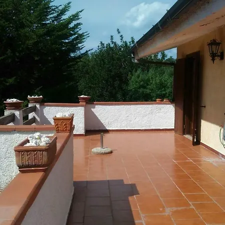 Holiday home Casa Vacanza I Sugheri Di Vallerosa
