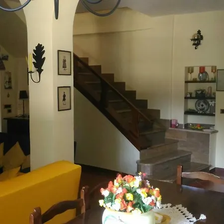 Casa Vacanza I Sugheri Di Vallerosa Holiday home Itri